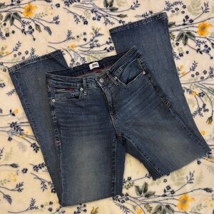 Tommy Jeans Mid Rise Bootcut Normal Wash Jeans Size 6/W28